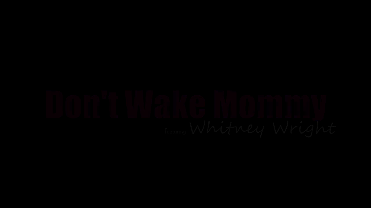 Whitney Wright üvey annesinin yanında sevişti.